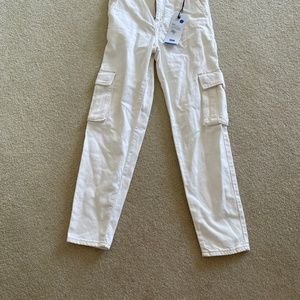 Women’s Levi cargo pants.